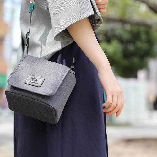 (ハクバ) HAKUBA Chululu（チュルル） カメラケース M 各色