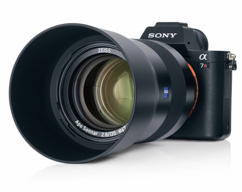 (カールツァイス) Carl Zeiss Batis 135mm F2.8 【ソニーE】